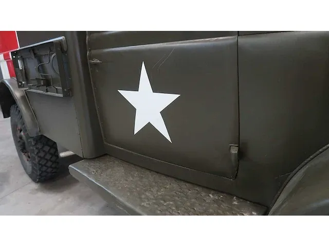 Dodge legertruck wc 54 ambulance - afbeelding 26 van  67
