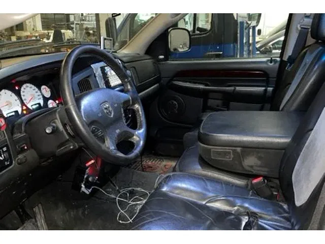 Dodge ram 1500 sport - afbeelding 29 van  29