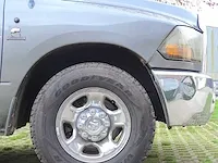 Dodge ram 2500 'heavy duty' cummings 6.7l turbo diesel - afbeelding 9 van  46