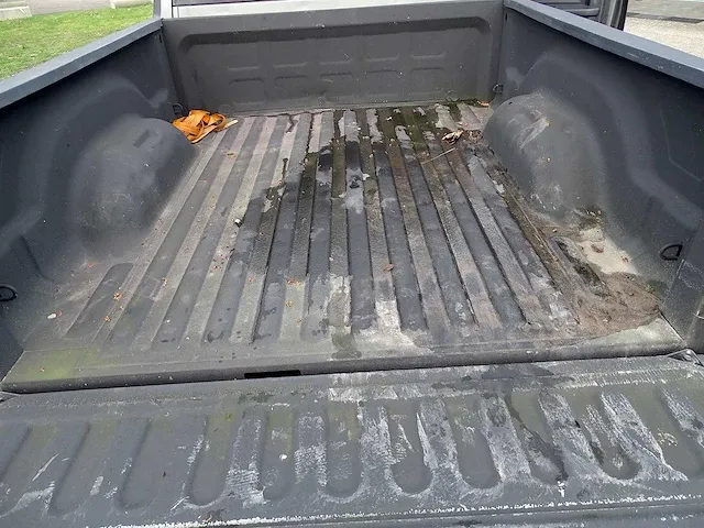 Dodge ram 2500 'heavy duty' cummings 6.7l turbo diesel - afbeelding 19 van  46
