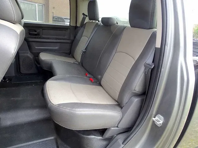 Dodge ram 2500 'heavy duty' cummings 6.7l turbo diesel - afbeelding 21 van  46