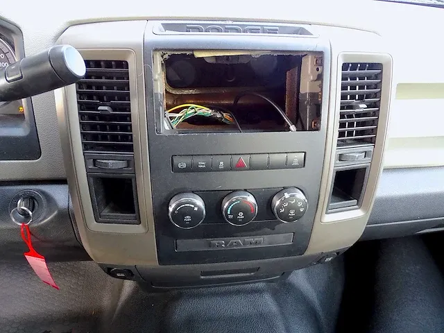 Dodge ram 2500 'heavy duty' cummings 6.7l turbo diesel - afbeelding 26 van  46