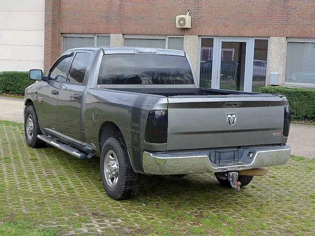 Dodge ram 2500 'heavy duty' cummings 6.7l turbo diesel - afbeelding 23 van  46