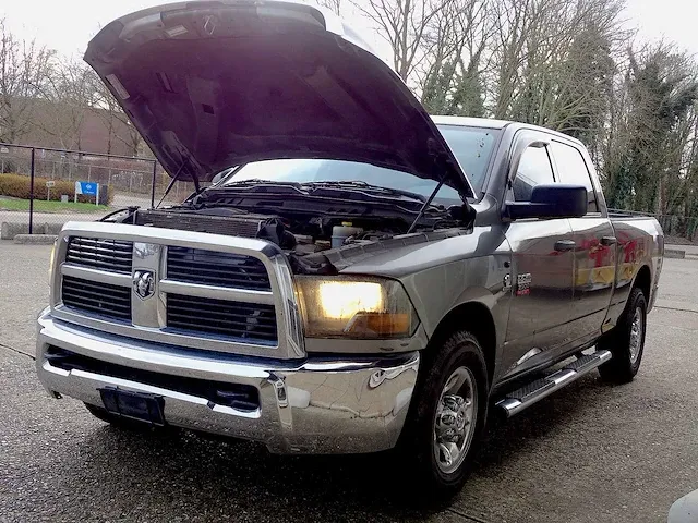 Dodge ram 2500 'heavy duty' cummings 6.7l turbo diesel - afbeelding 36 van  46