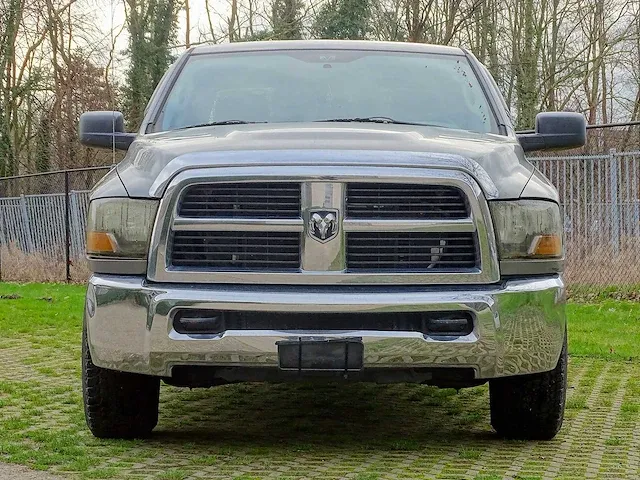 Dodge ram 2500 'heavy duty' cummings 6.7l turbo diesel - afbeelding 43 van  46