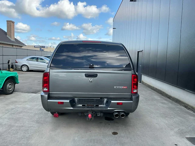 Dodge ram srt10 bedrijfswagen - afbeelding 18 van  22