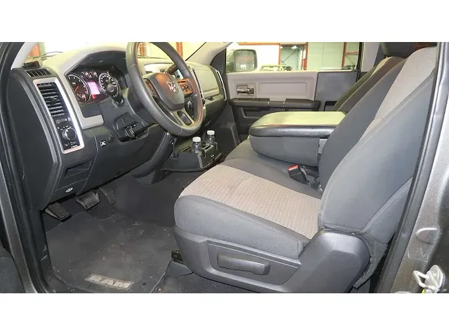 Dodge ram - afbeelding 28 van  49