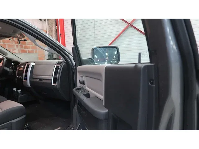 Dodge ram - afbeelding 36 van  49