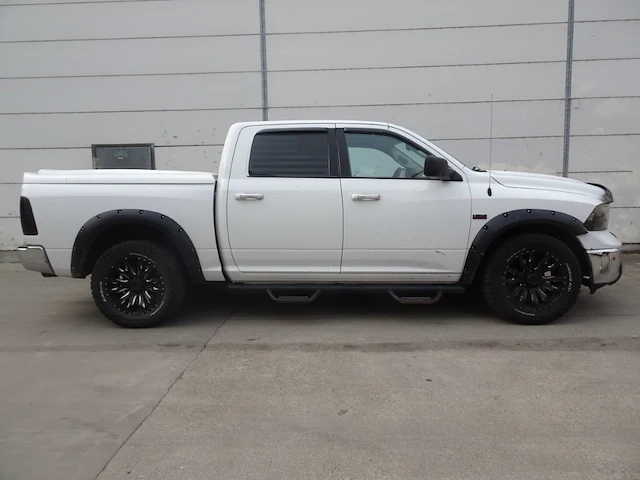 Dodge ram - afbeelding 10 van  14