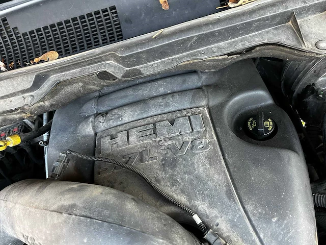 Doge ram 1500 4x4 lpg 5.7 v8 hemi 400pk- lichte vracht - afbeelding 8 van  22