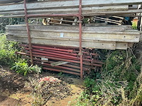Doka balken en schroefstempel in 2 stapelblokken - afbeelding 1 van  6