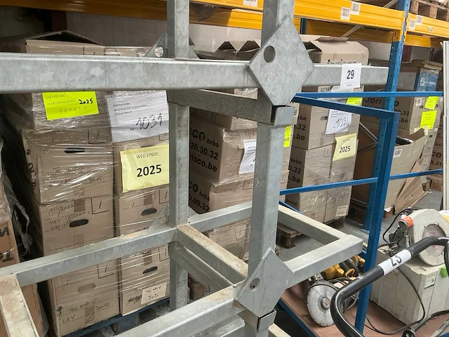 Doka metalen stapelpallet (4x) - afbeelding 4 van  5