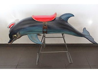 Dolfijn van draaicaroussel - afbeelding 3 van  4