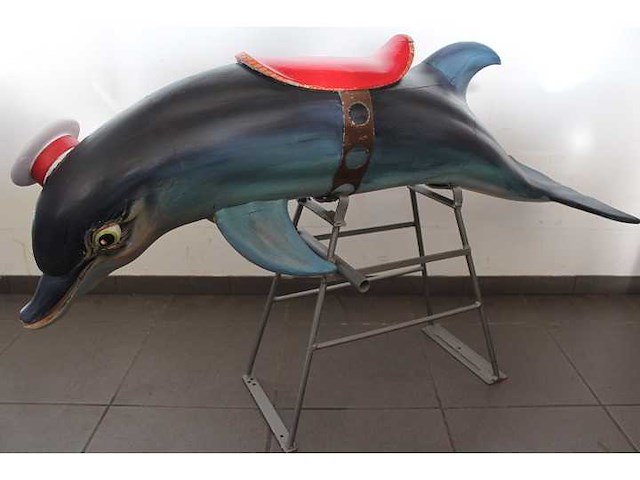 Dolfijn van draaicaroussel - afbeelding 1 van  4