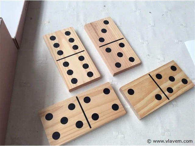 Domino ( compleet ) - afbeelding 2 van  3
