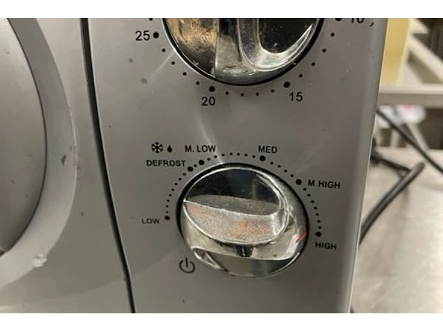 Domo microwave - afbeelding 3 van  4
