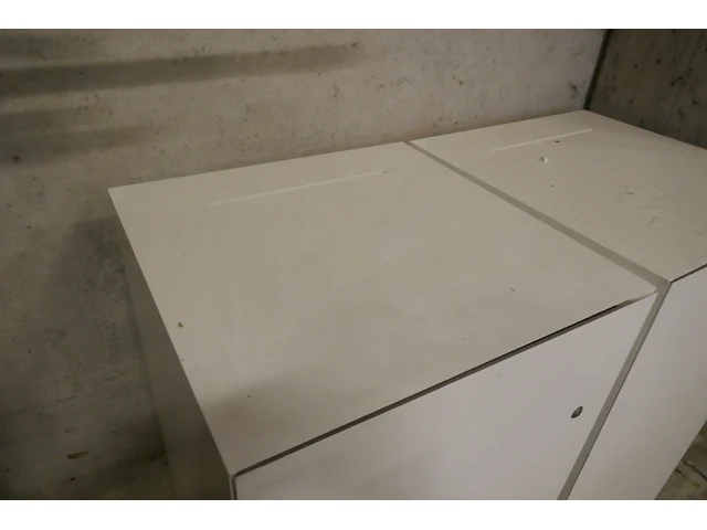 Donatieboxen + spiegel - afbeelding 3 van  6