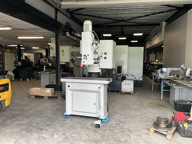 Donau dr32 tafelboormachine - afbeelding 1 van  24