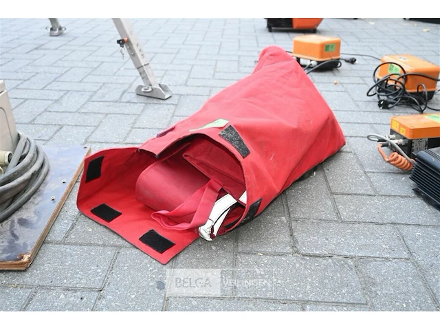 Dönges afdekmateriaal - afbeelding 1 van  4