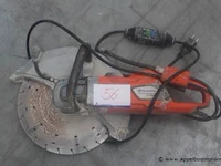 Doorslijpmachine husqvarna k4000, werking niet gekend - afbeelding 1 van  2