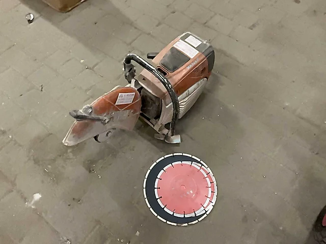 Doorslijpmachine stihl - afbeelding 1 van  3