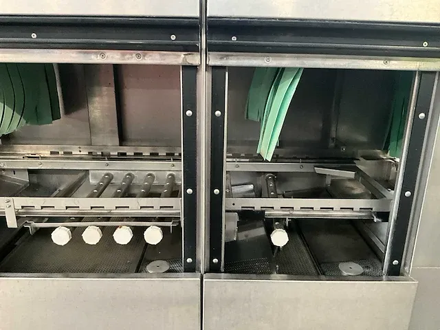 Doorvoerwasstraat meiko k200 vp - afbeelding 9 van  11