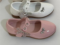 Doos 18 paar maat 25 tot 30 - afbeelding 1 van  2