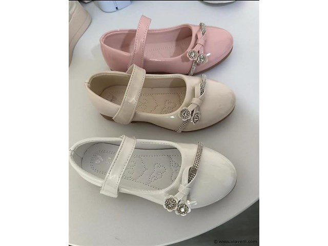 Doos 18 paar maat 25 tot 30 - afbeelding 1 van  2