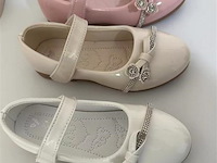 Doos 18 paar maat 25 tot 30 - afbeelding 1 van  2