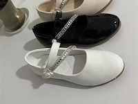 Doos 18 paar maat 31 tot 36 - afbeelding 1 van  2