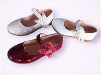 Doos 24 paar maat 28 tot 33 - afbeelding 1 van  4