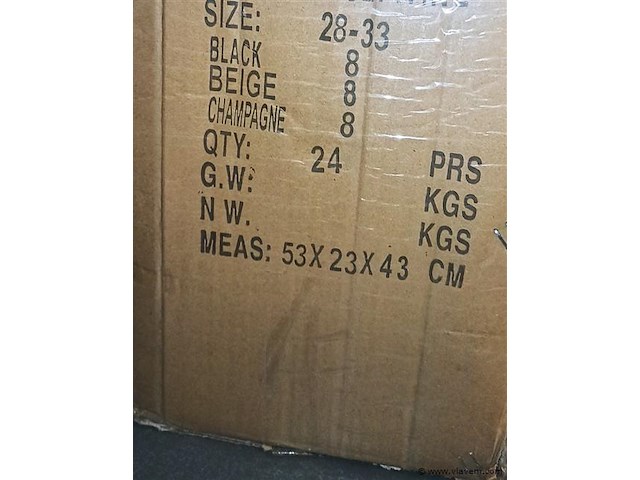 Doos 24 paar maat 28 tot 33 - afbeelding 3 van  4