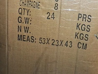 Doos 24 paar maat 28 tot 33 - afbeelding 3 van  3