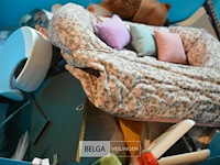 Doos div inhoud - afbeelding 2 van  3