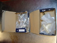 Doos divers deur- en raambeslag hoppe, ca. 18 deurklinken - afbeelding 2 van  10