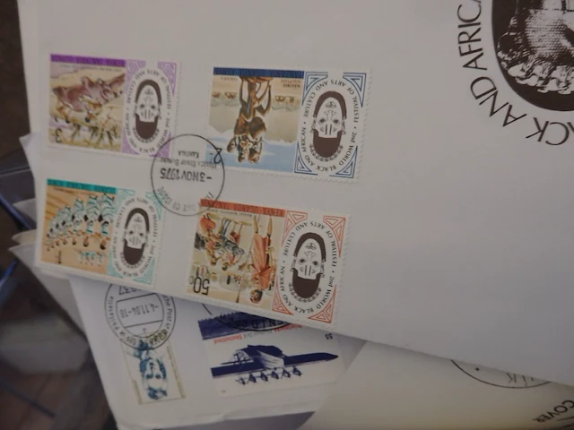 Doos diverse poststukken - afbeelding 3 van  3