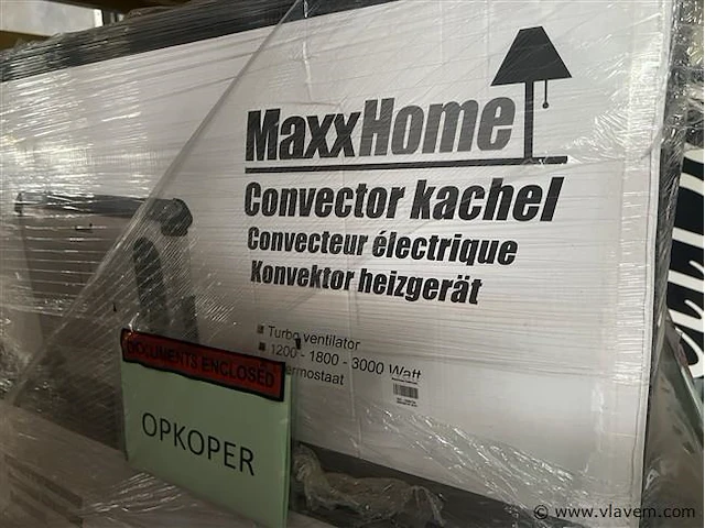 Doos, inh. partij convector kachels - afbeelding 1 van  2