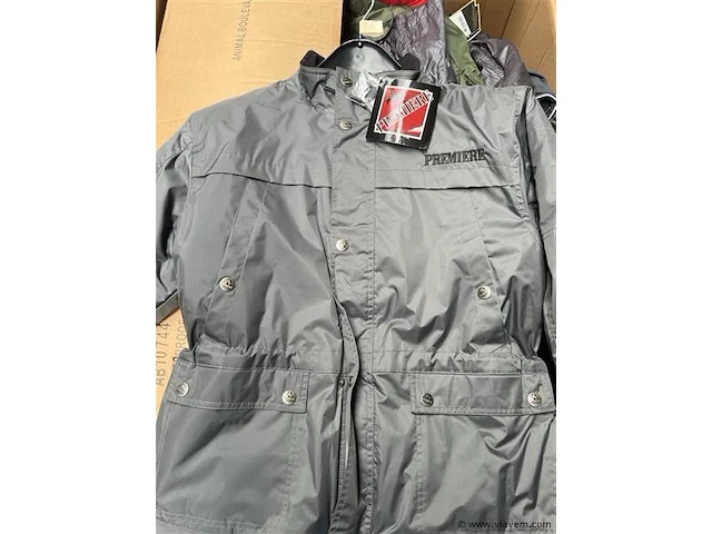 Doos, inh. partij div. kleding - afbeelding 3 van  4