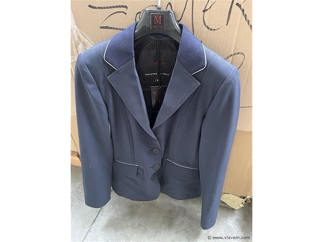 Doos, inh. partij div. ruitersport kleding - afbeelding 2 van  5