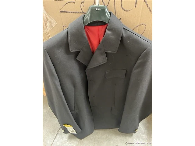 Doos, inh. partij div. ruitersport kleding - afbeelding 2 van  2