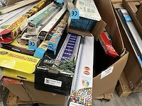 Doos inh. partij div. verlichting - afbeelding 1 van  3