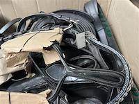 Doos, inh. partij paardensport toebehoren - afbeelding 2 van  2