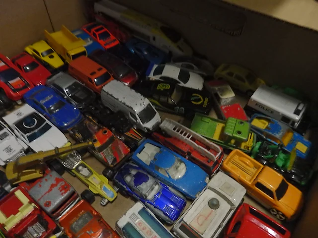 Doos matchbox ea - afbeelding 2 van  3