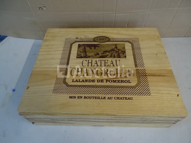 Doos met 3 flessen château changrolle lalande de pomerol 1997 - afbeelding 1 van  8