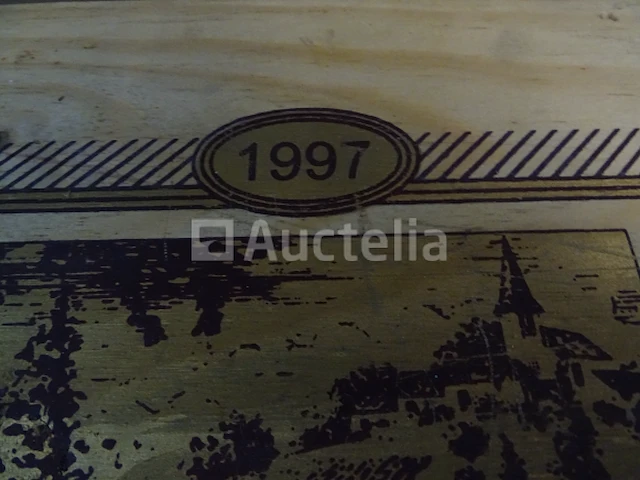 Doos met 3 flessen château changrolle lalande de pomerol 1997 - afbeelding 4 van  8