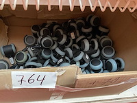 Doos met 70 wielen - afbeelding 1 van  5