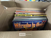 Doos met allerlei vinylplaten - afbeelding 2 van  7