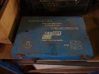 Doos met boren - afbeelding 2 van  2