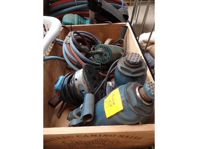Doos met … en slijpschijven + brander - afbeelding 1 van  1