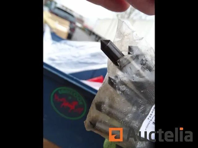 Doos met handgereedschap (zie beschrijving) - afbeelding 9 van  24